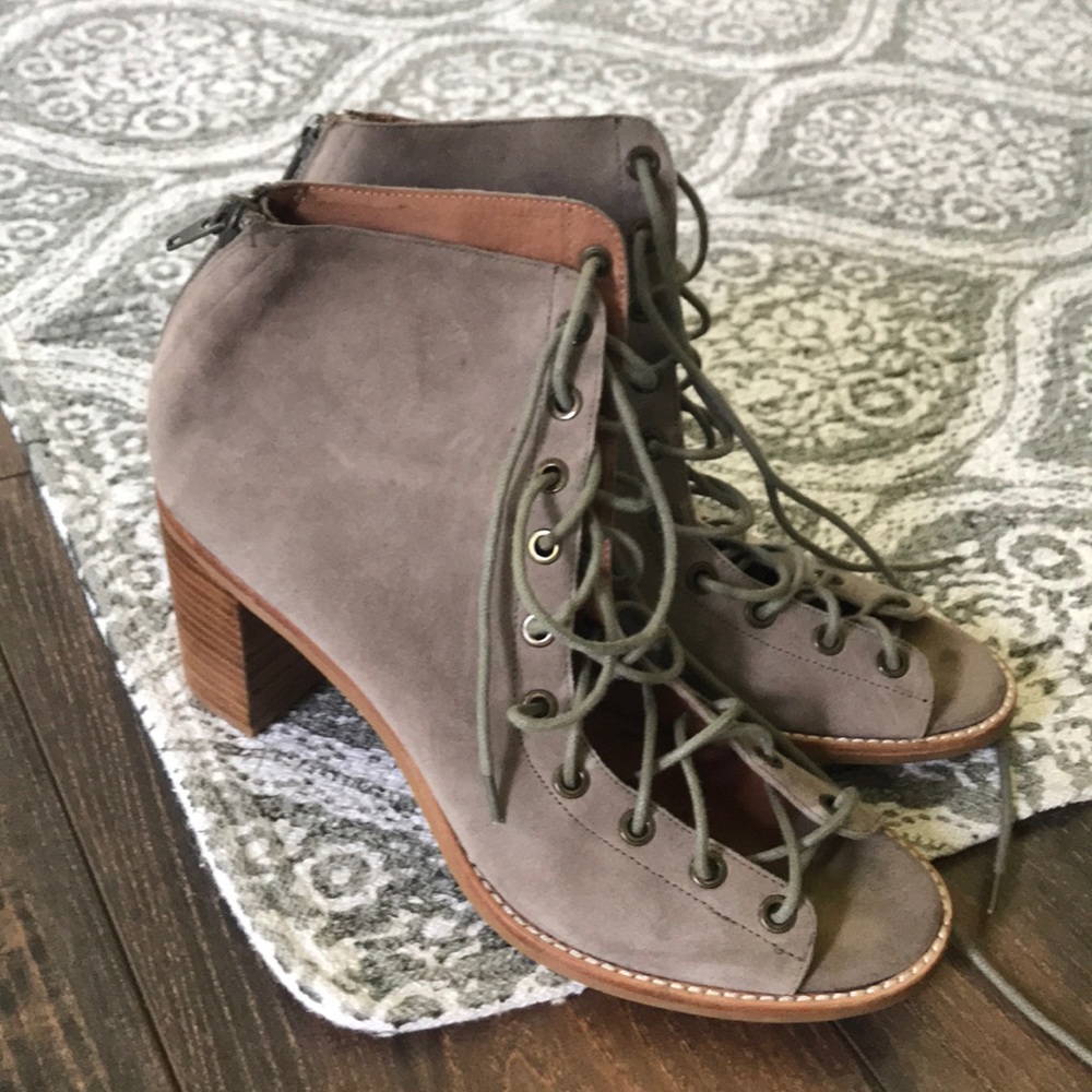 ❣️Lace up heels❣️